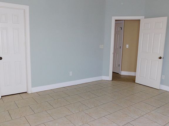 5th image of 2266 Blass Dr