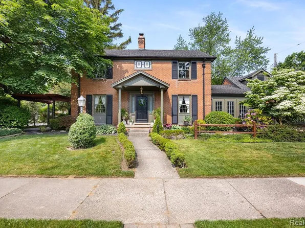 260 S Highland St, Dearborn, MI 48124