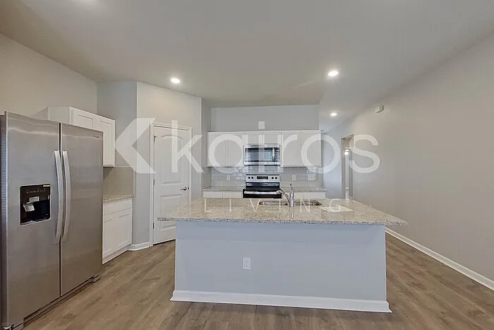 417 Mango Dr — Photo 5