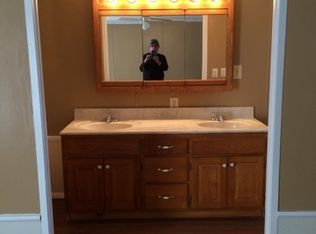 66 Freddy Ln, Ringgold, GA 30736