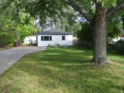 440 West St, Muskegon, MI, 49442