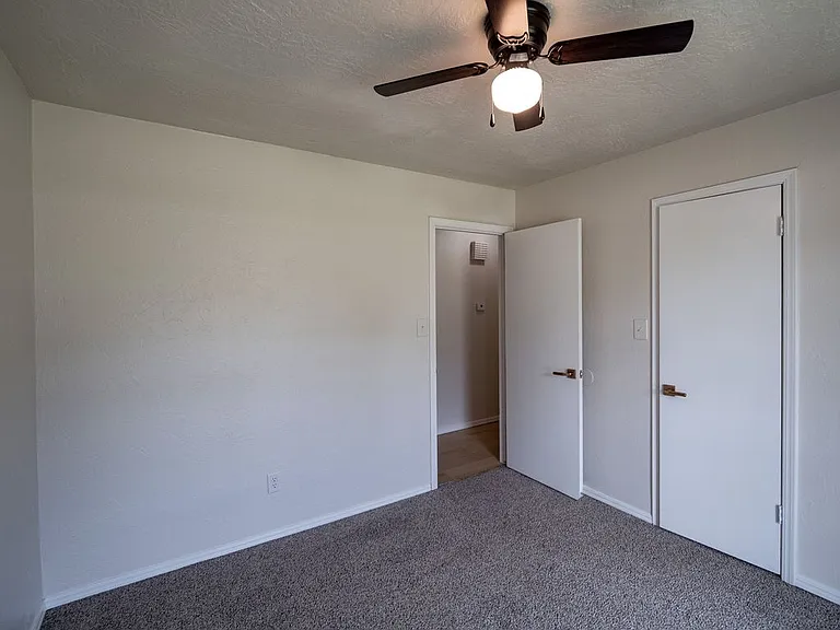 3306 Pheasant Run Rd — Photo 27