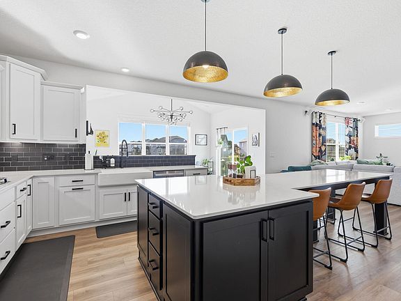 5th image of 2685 Kepler Ave NE