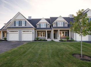 1090 Shore Rd UNIT 1, Bourne, MA 02532