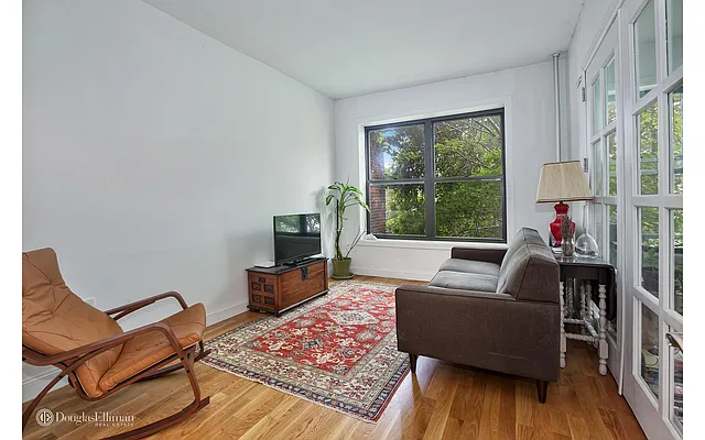 Rented by Douglas Elliman | media 7