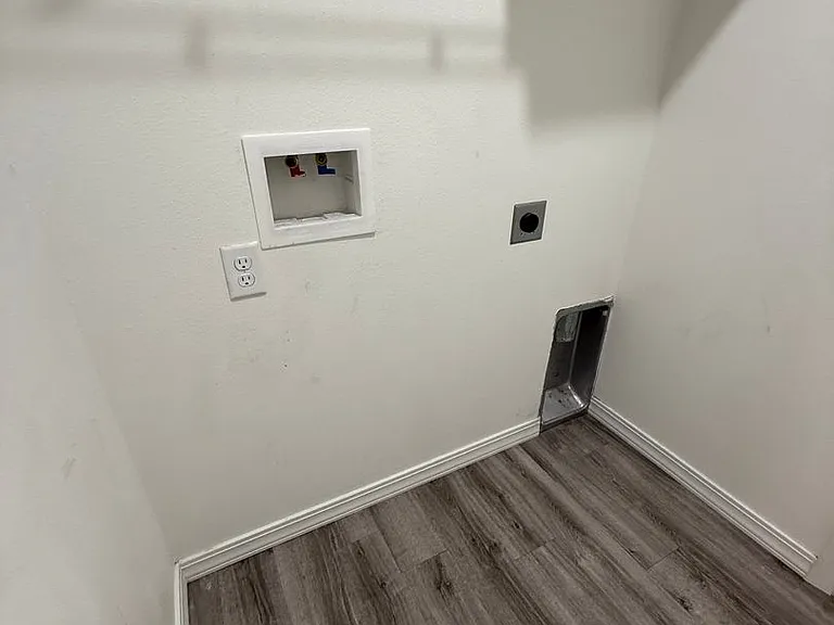 160 Sunrise Cv — Photo 27