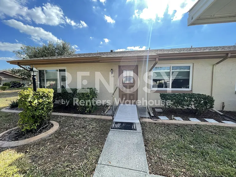 110 Gloucester Blvd #110 — Photo 19