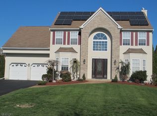 27 Van Nest, Oxford, NJ 07863