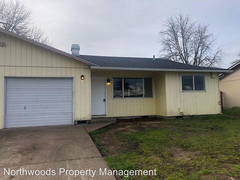 2nd image of 4605 Aster St