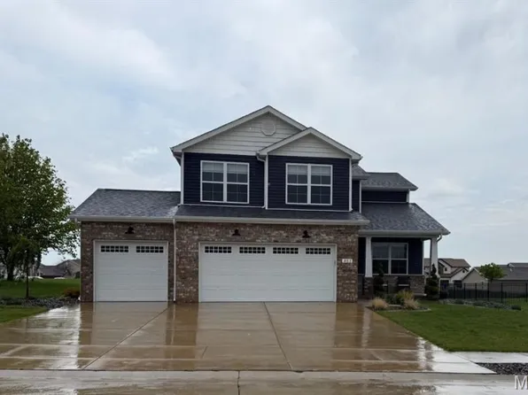803 Glenbriar Dr, Waterloo, IL 62298