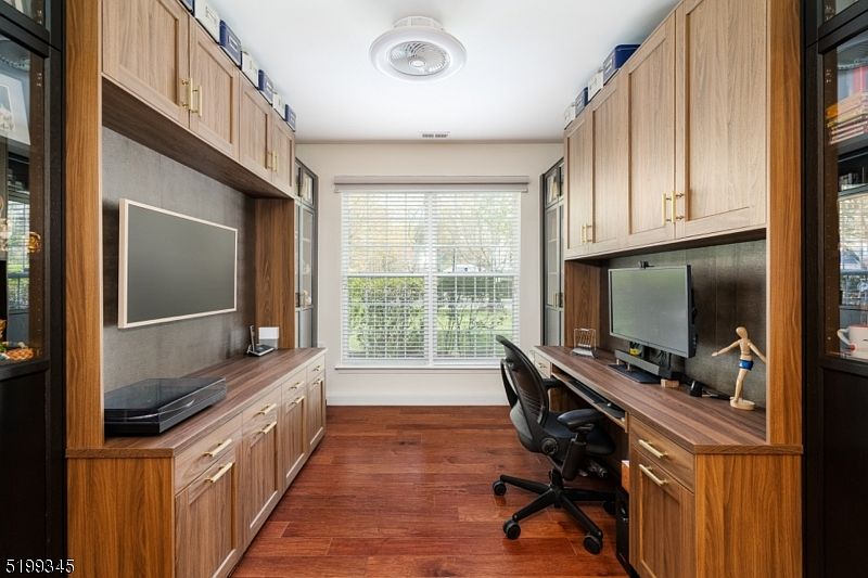 1st image of 2104 Neville Ct #2104