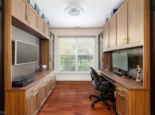 2104 Neville Ct #2104, Somerset, NJ