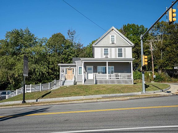 5th image of 142A Broadway Street #A
