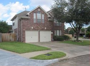 5002 Raindrop Hollow Dr, Houston, TX 77041