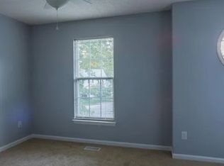 9817 Beaver Hollow Ct, Charlotte, NC 28269