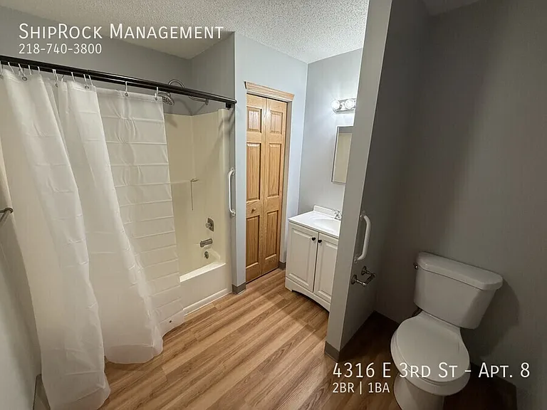 4316 E 3rd St #8 — Photo 13