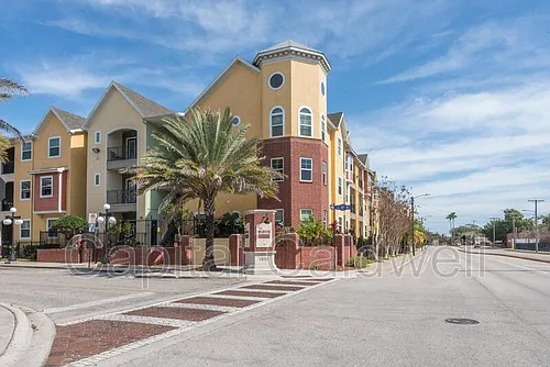 1910 E Palm Ave Photo 1