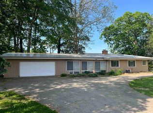 21792 E County Road 10, Elkhart, IN 46514