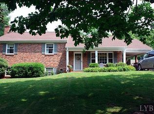 317 Robin Dr, Lynchburg, VA 24502