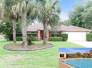 2356 Valley Rd, Navarre, FL 32566