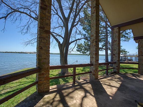4th image of 2622 Belaire East Lane