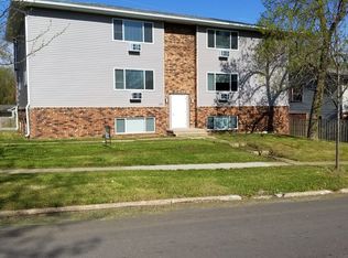 126 Harbet Ave NW APT 6, Cedar Rapids, IA 52405