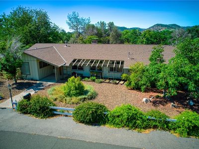 14284 Memory Ln, Clearlake, CA, 95422