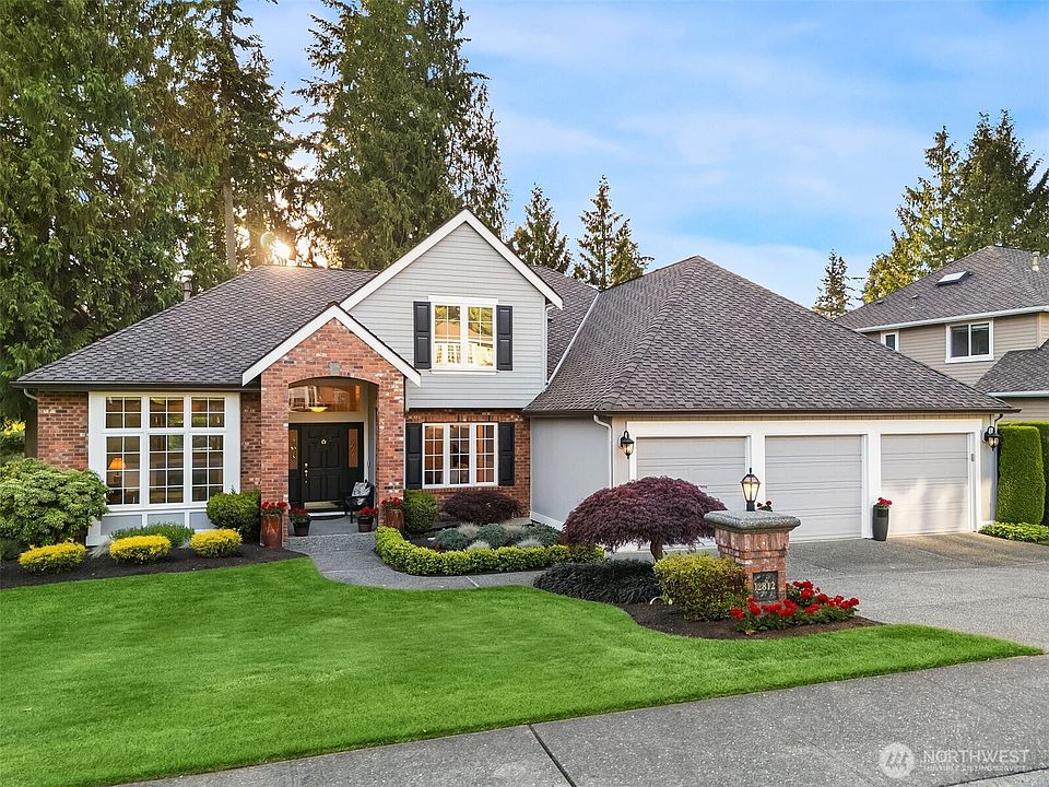 1st image of 12812 60th Avenue W