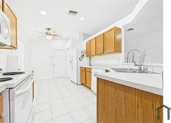 10553 Egret Haven Ln — Photo 38