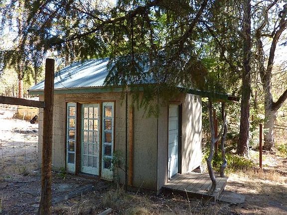 2nd image of 180 Dreamhill Dr