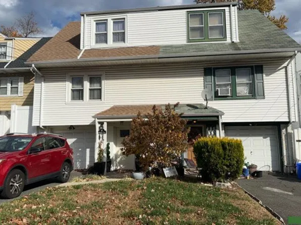 87 Westervelt Pl #P, Teaneck, NJ 07666