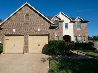 8023 Summit Cliff Ct, Richmond, TX 77407