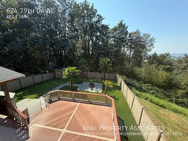 624 79th Dr NE — Photo 14