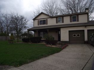 8047 Castle Farms Ct, Indianapolis, IN 46256
