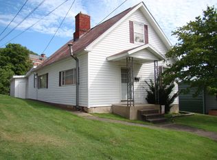 118 Chestnut St, Weston, WV