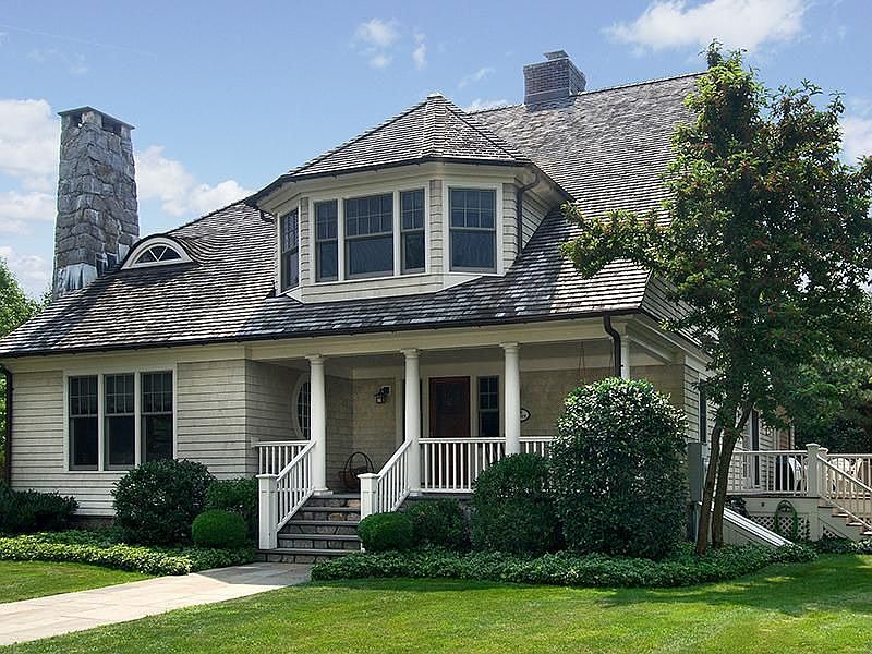 Extraordiniary Victorian In Larchmont Manor