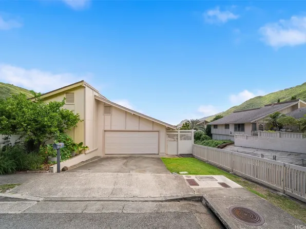 1391 Ohina Pl, Honolulu, HI 96825