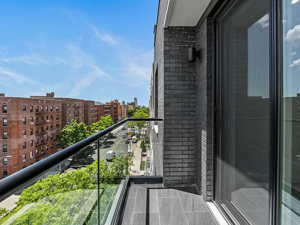 7616 Bay Pkwy #4A, Brooklyn, NY 11214