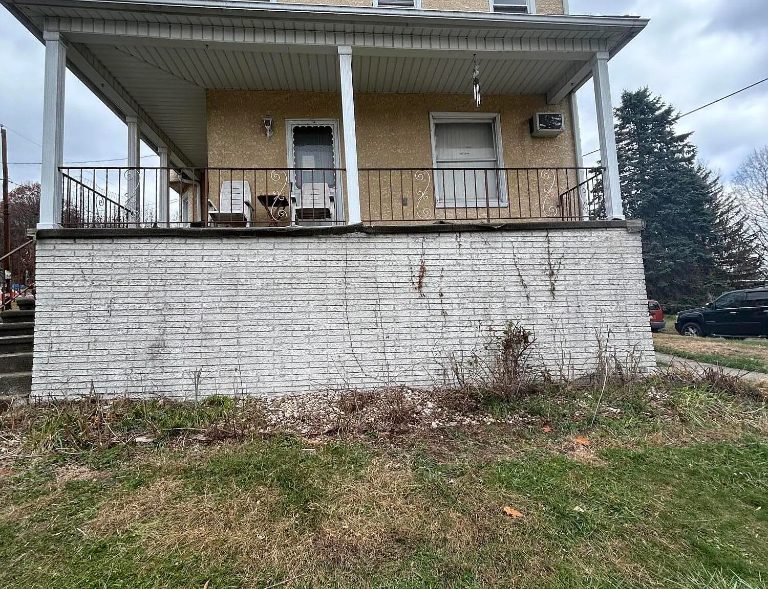 2 bed, 1.0 bath, 700 sqft, $1,150 — Photo 2