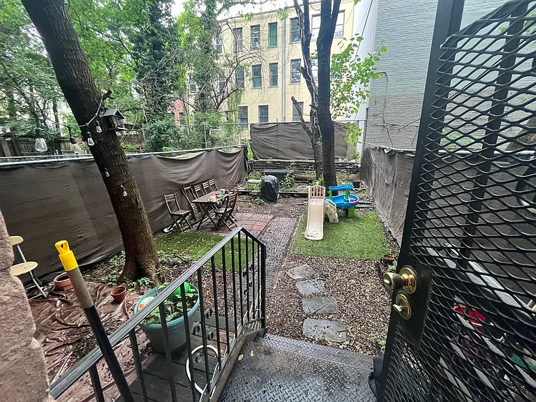 559 W 161st St #1A — Photo 7