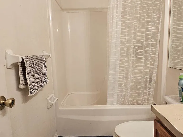 3901 SW 20th Ave #105 — Photo 5
