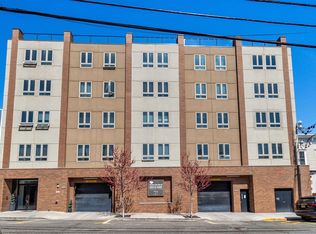 62 69th St APT 401, West New York, NJ 07093