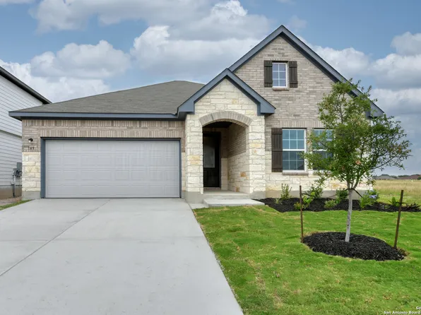 149 Beveridge, Seguin, TX 78155