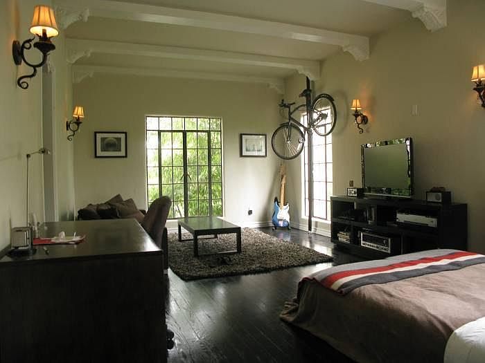 Incredible main space