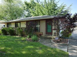 6124 W Fairlane Ave, Brown Deer, WI 53223
