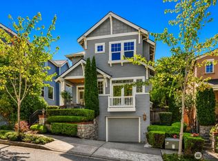 1543 NE Iris St, Issaquah, WA 98029
