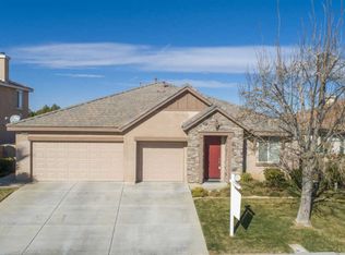 3625 Mountain Shadows Ct, Palmdale, CA