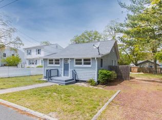 814 Victory Ave, Brick, NJ 08723