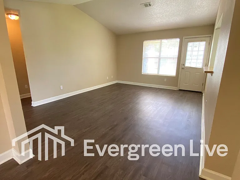 55 Voda Ct — Photo 6