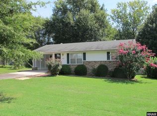 131 Lincoln St, Martin, TN 38237
